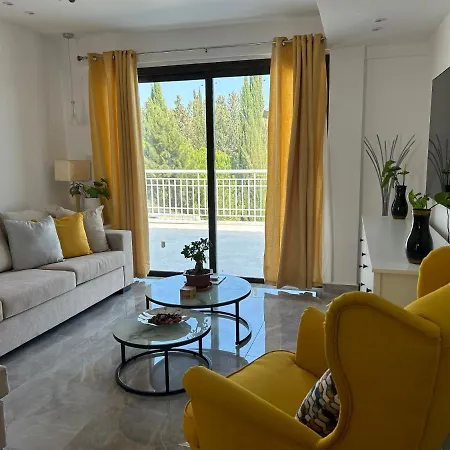 Beautiful Modern 2-bedroom In Kouklia